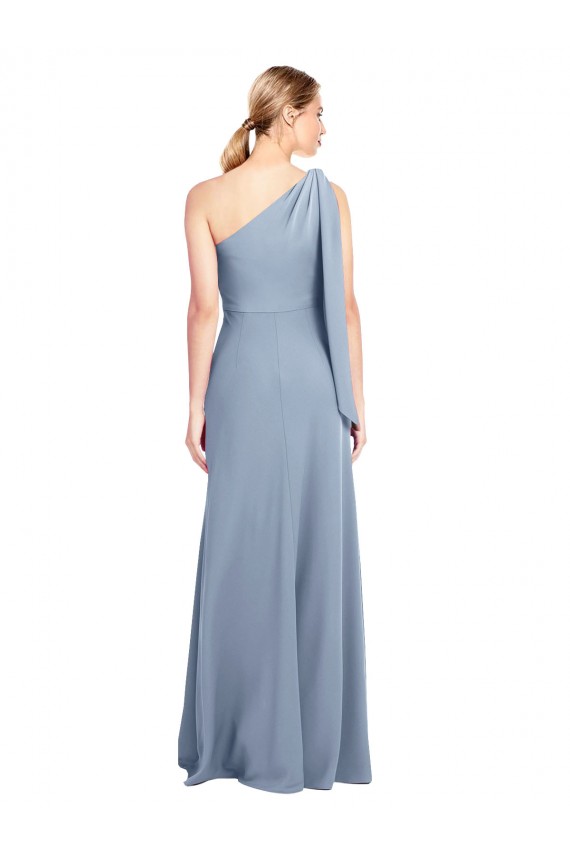 Azul humo Cubierta Un Hombre Crepé Elástico Largo Formales Vestidos de dama de honor / Vestidos de fiesta Al Por Mayor