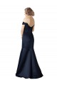 Azul marina oscuro Sirena Hombros Descubiertos Cuello en V Satén Largo Vestidos de dama de honor / Vestidos de fiesta Al Por Mayor