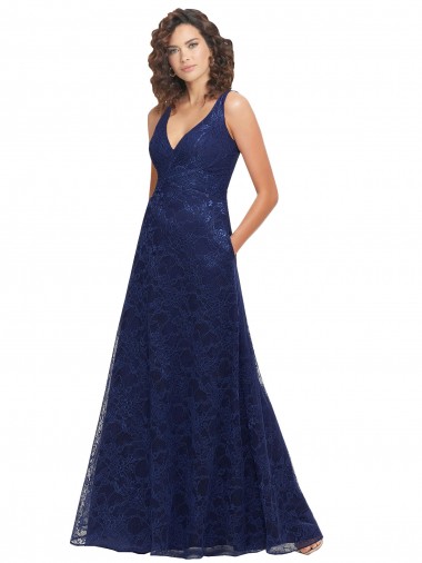 Azul marina oscuro línea A Cuello en V Encaje Largo Vestidos de dama de honor Al Por Mayor