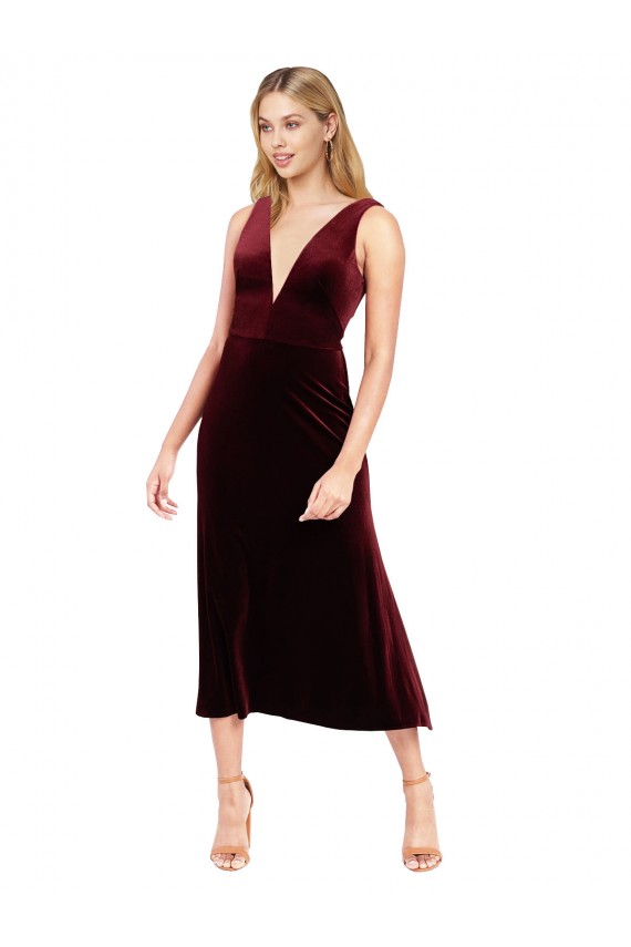 Borgoña línea A Cuello en V Midi Terciopelo Elástico Corto Vestidos de dama de honor / Vestidos de fiesta / Vestidos de cóctel Al Por Mayor