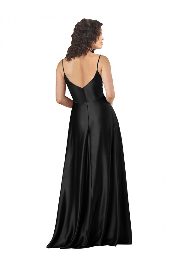 Negro línea A Cuello en V Satén sedoso Largo Formales Vestidos de dama de honor / Vestidos de fiesta Al Por Mayor