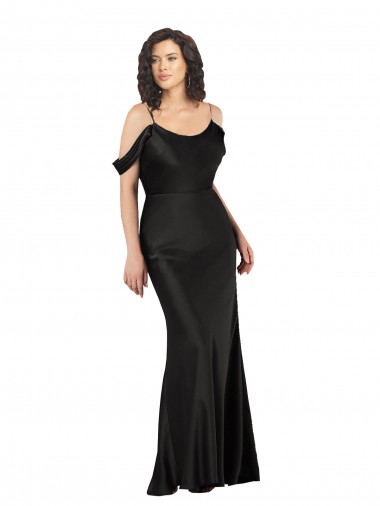 Negro línea A Hombros Descubiertos Satén sedoso Largo Formales Vestidos de dama de honor / Vestidos de fiesta Al Por Mayor