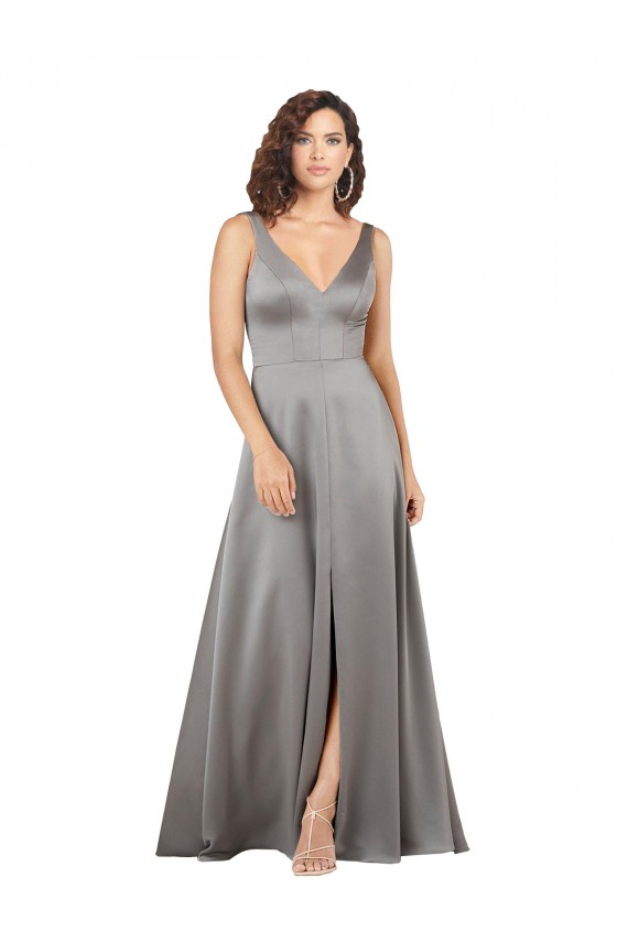 Pearl Grey línea A Cuello en V Satén sedoso Largo Formales Vestidos de dama de honor / Vestidos de fiesta Al Por Mayor