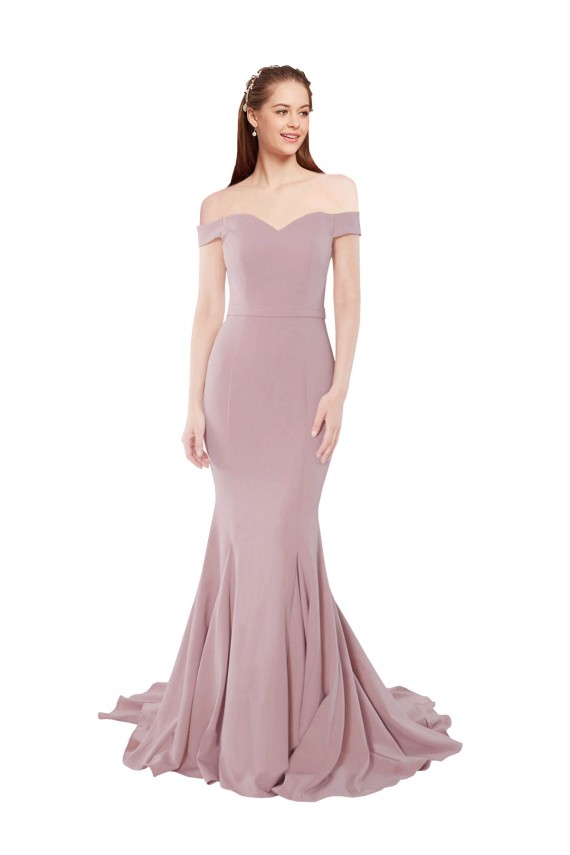 Rosa empolvado Sirena Hombros Descubiertos Barrer tren Crepé Elástico Largo Formales Vestidos de dama de honor / Vestidos de fiesta Al Por Mayor