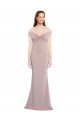 Rosa empolvado Sirena Hombros Descubiertos Cuello en V Crepé Elástico Largo Formales Vestidos de dama de honor / Vestidos de fiesta Al Por Mayor