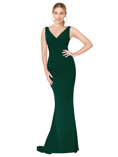 Verde Midnight Sirena Cuello en V Cuello Alto Crepé Elástico Largo Formales Vestidos de dama de honor / Vestidos de fiesta Al Por Mayor