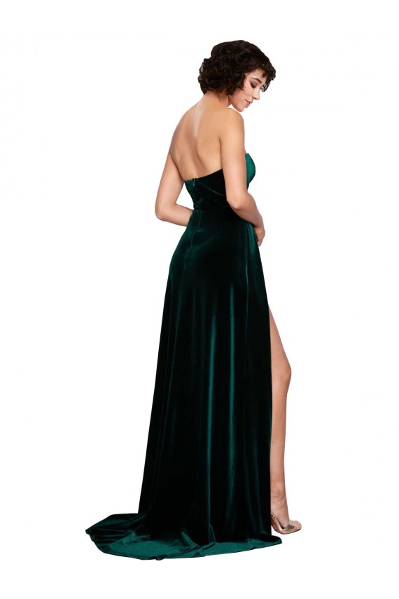 Verde oscuro línea A Cuello de Corazón Barrer tren Terciopelo Elástico Largo Vestidos de dama de honor / Vestidos de fiesta Al Por Mayor