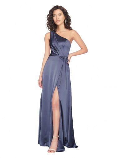 línea A Un Hombre Satén sedoso Largo Formales Vestidos de dama de honor / Vestidos de fiesta Al Por Mayor